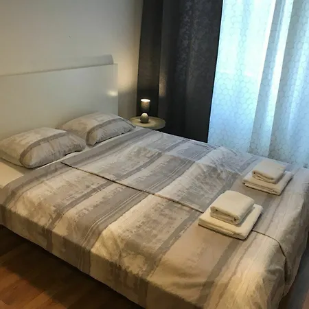 Slavojova Appartement *