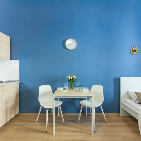 Apartment Slavojova * براغ